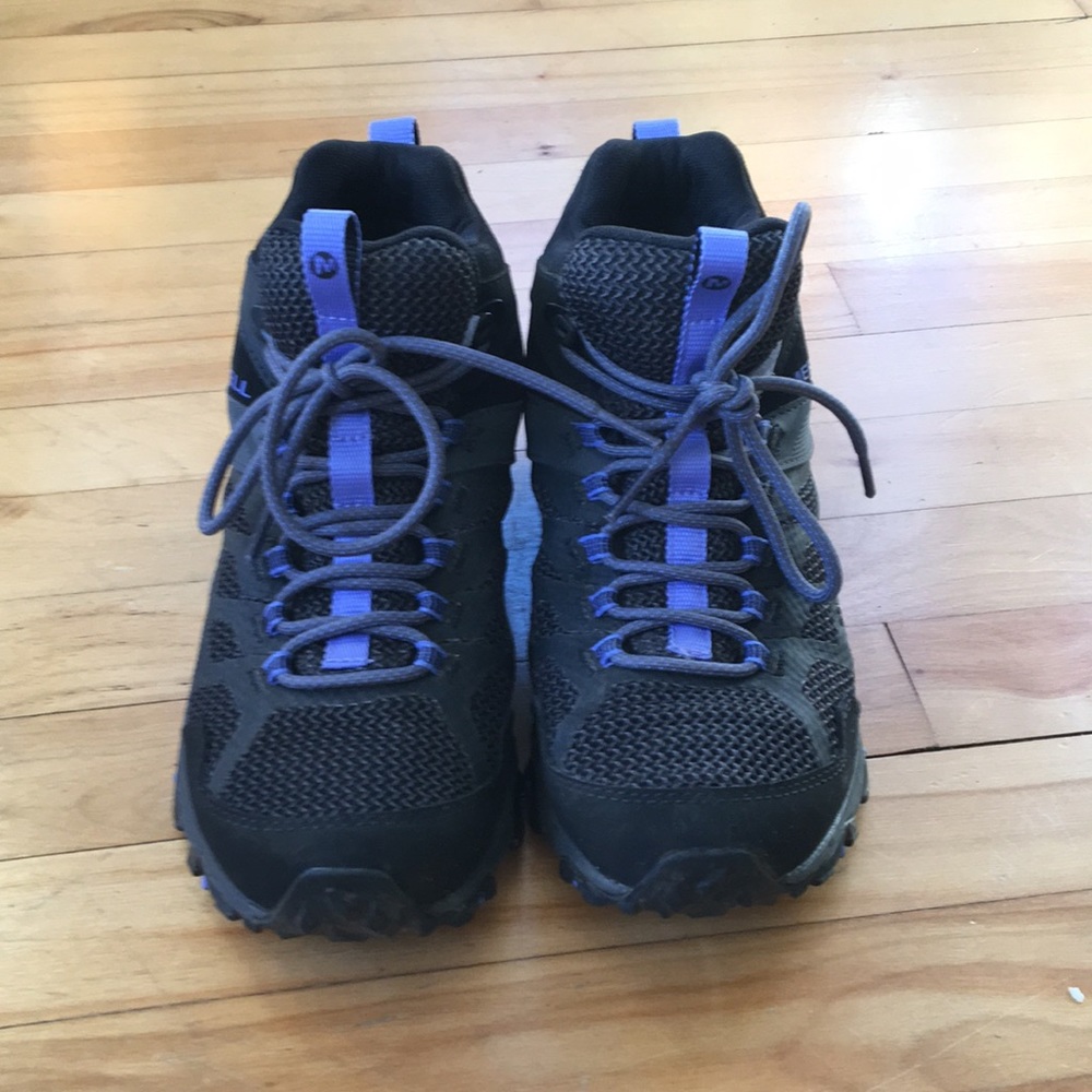 Women’s Merrell Moab FST Mids